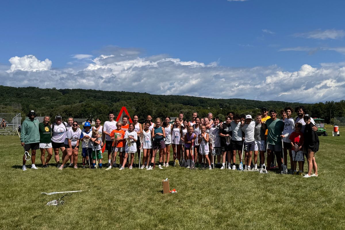 Group photo of lacrosse players at Signature Sports Camp